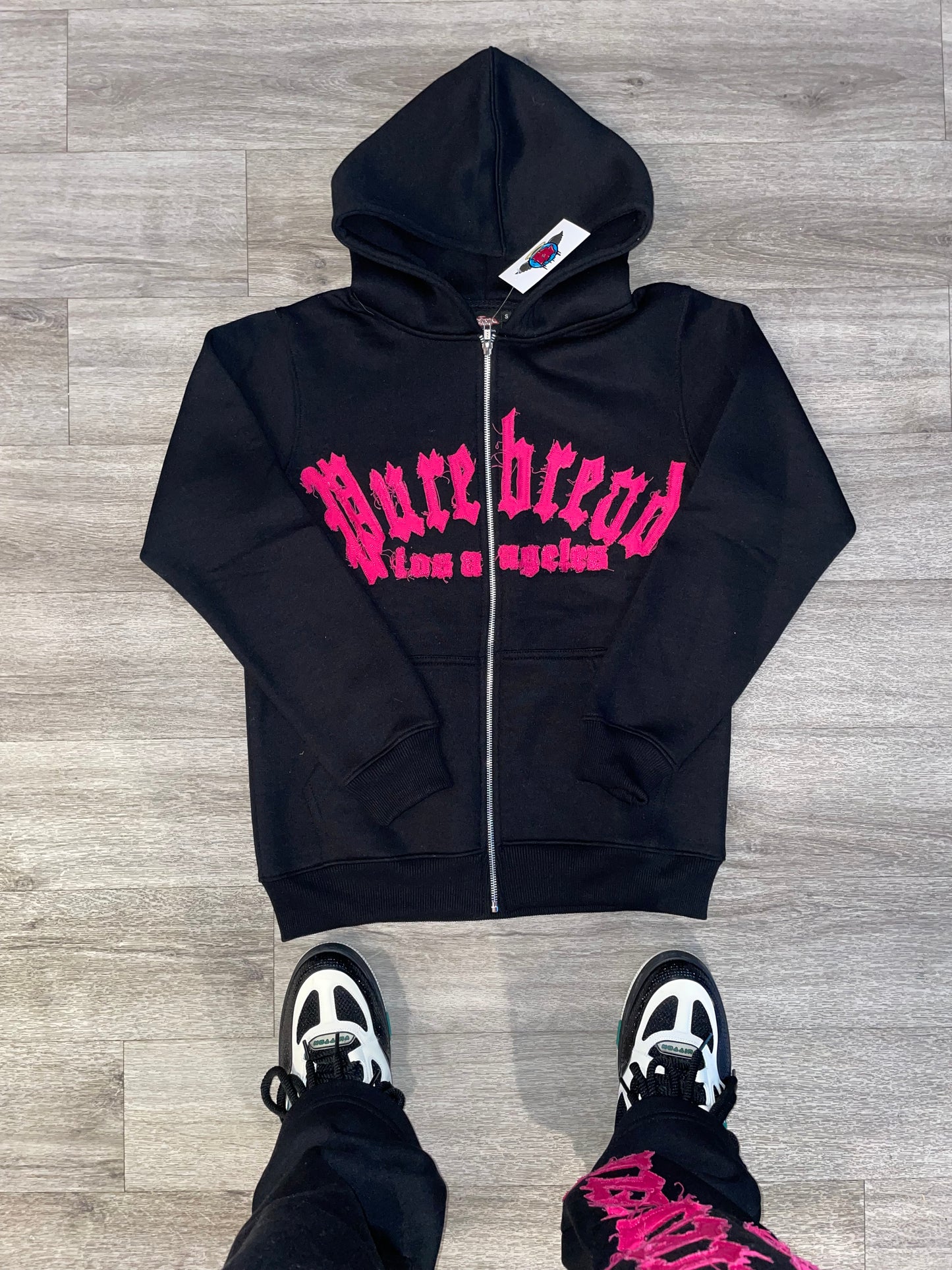 Distressed Embroidery Sweatsuit (Black and Hot Pink)