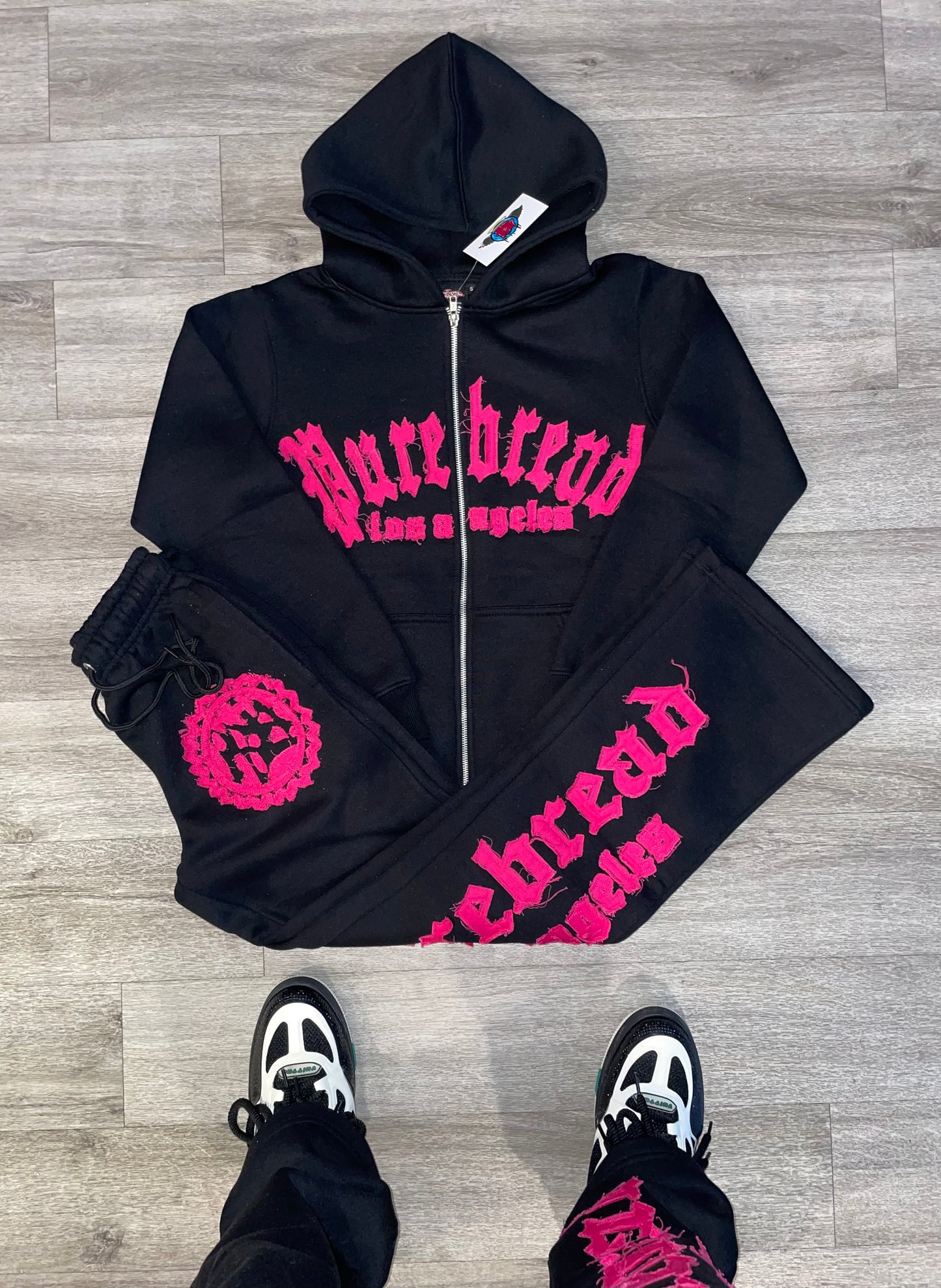 Distressed Embroidery Sweatsuit (Black and Hot Pink)