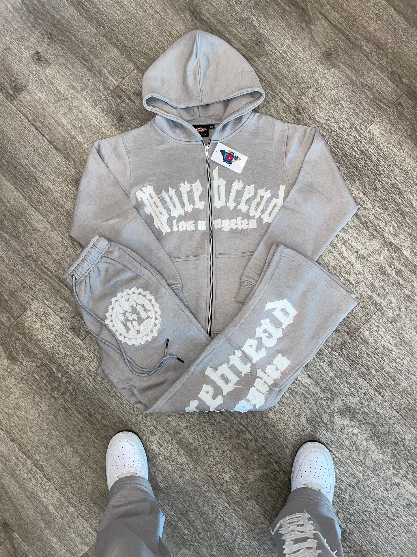 Distressed Embroidery Sweatsuit (Ash Grey and White )