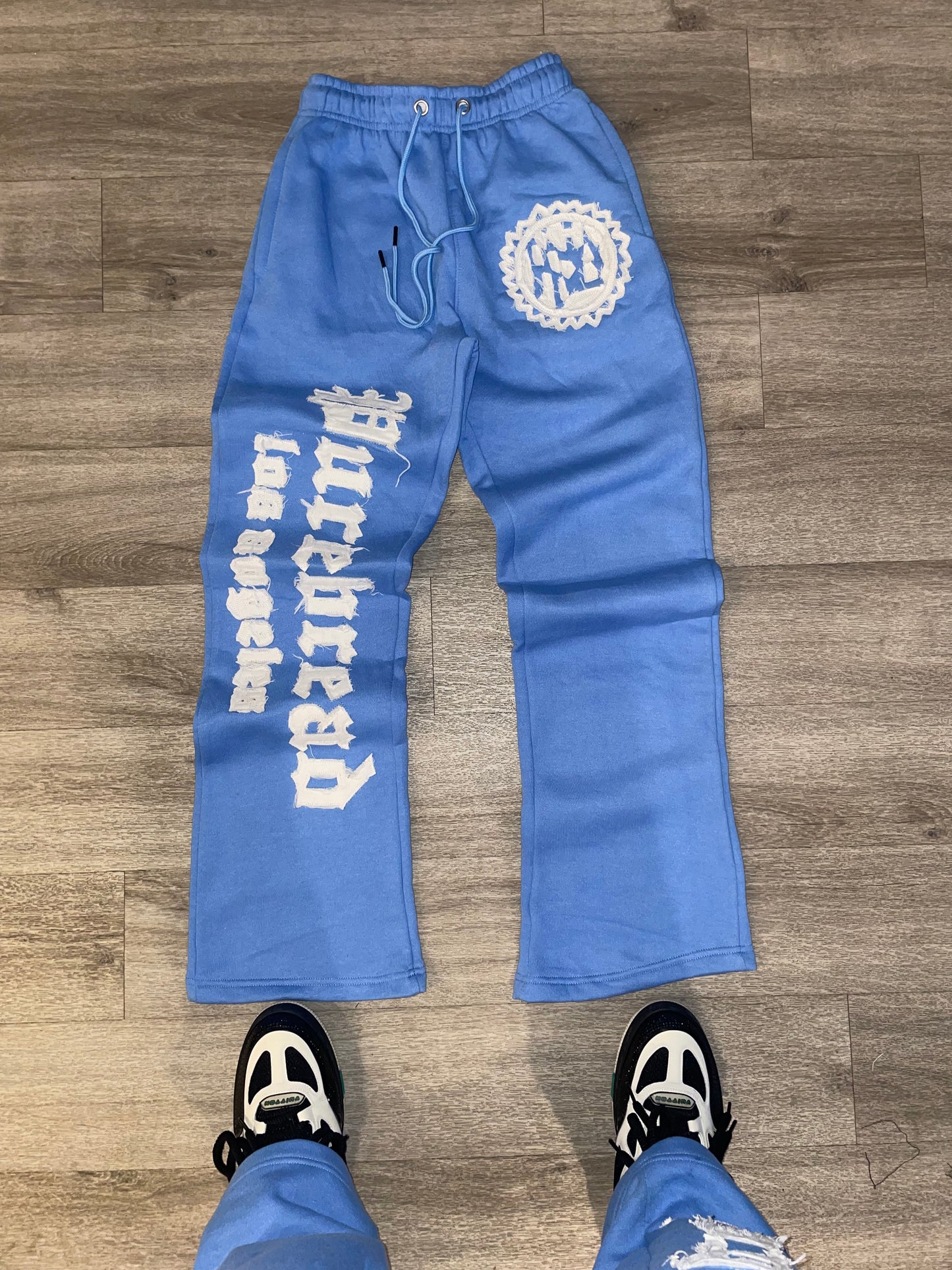 Distressed Embroidery Sweatsuit (Sky Blue and White)